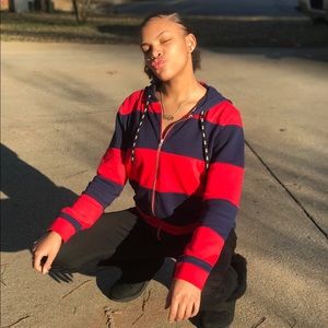 Meet your Posher, Mmicajah